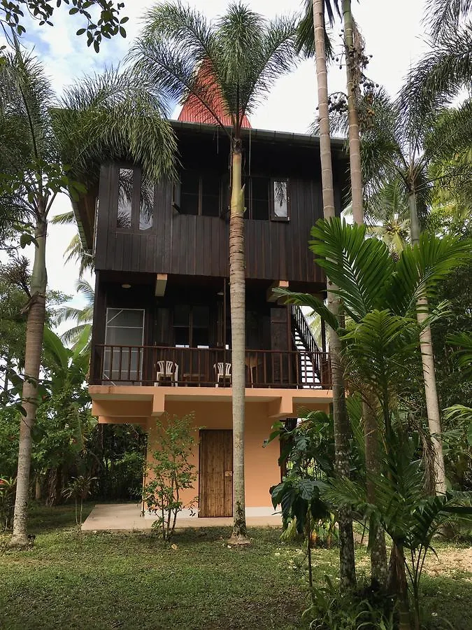 Lake View Bungalows Khao Lak 3*,