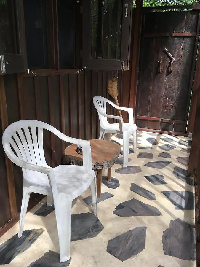Lake View Bungalows 카오락 리조트